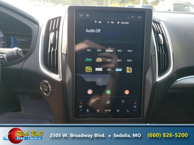 2023 Ford Edge Titanium