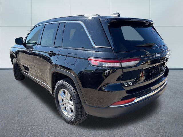 2024 Jeep Grand Cherokee Laredo