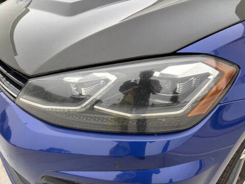 2018 Volkswagen Golf R 4Motion