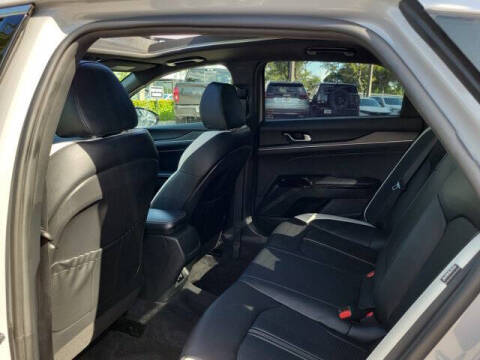 2025 Kia K5