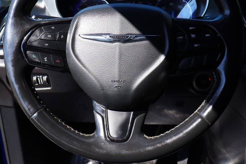 2020 Chrysler Pacifica Touring