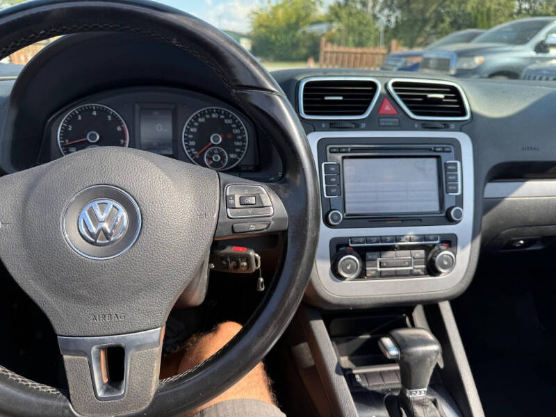 2011 Volkswagen Eos Komfort SULEV