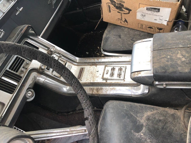 1964 Ford Thunderbird