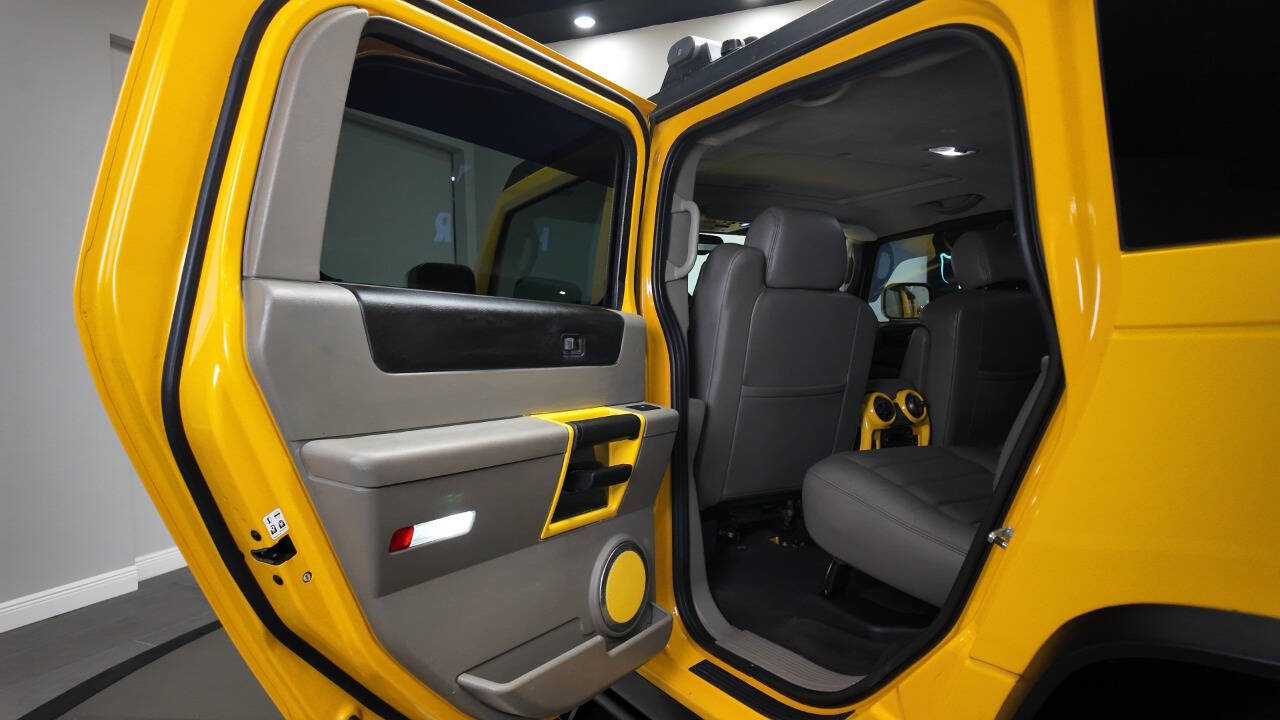 2004 HUMMER H2 43