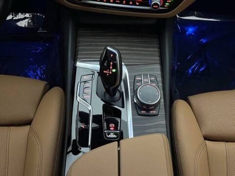 2023 BMW 5 Series 530i