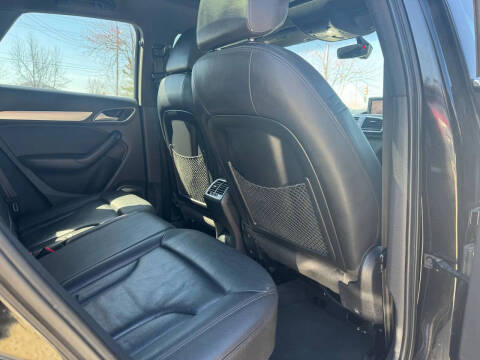 2016 Audi Q3 2.0T Prestige