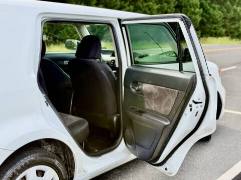2014 Scion xB
