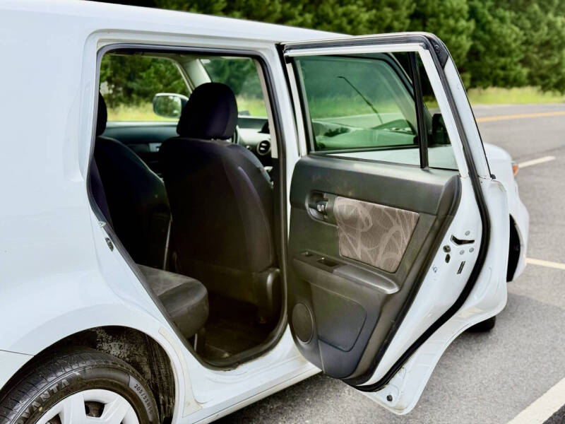 2014 Scion xB