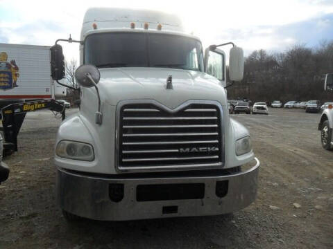 2013 Mack CXU 600