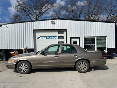 2004 Ford Crown Victoria for sale at A & B AUTO SALES in Chillicothe MO