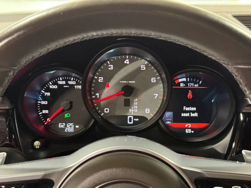 2019 Porsche Macan S