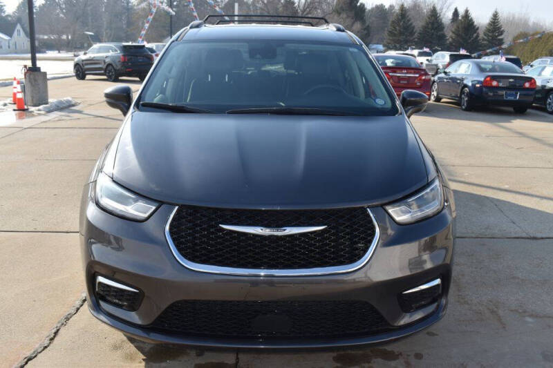 2022 Chrysler Pacifica Touring L