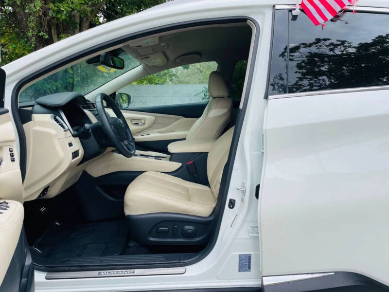 2023 Nissan Murano SL