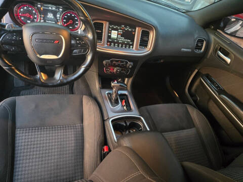 2019 Dodge Charger SXT