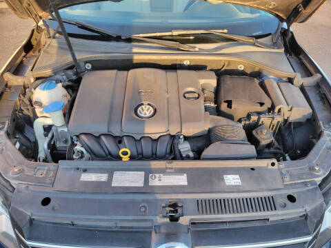 2013 Volkswagen Passat SE PZEV