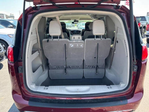 2020 Chrysler Pacifica Touring L Plus