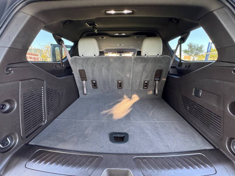 2021 GMC Yukon XL SLT