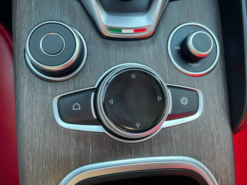 2020 Alfa Romeo Giulia Ti