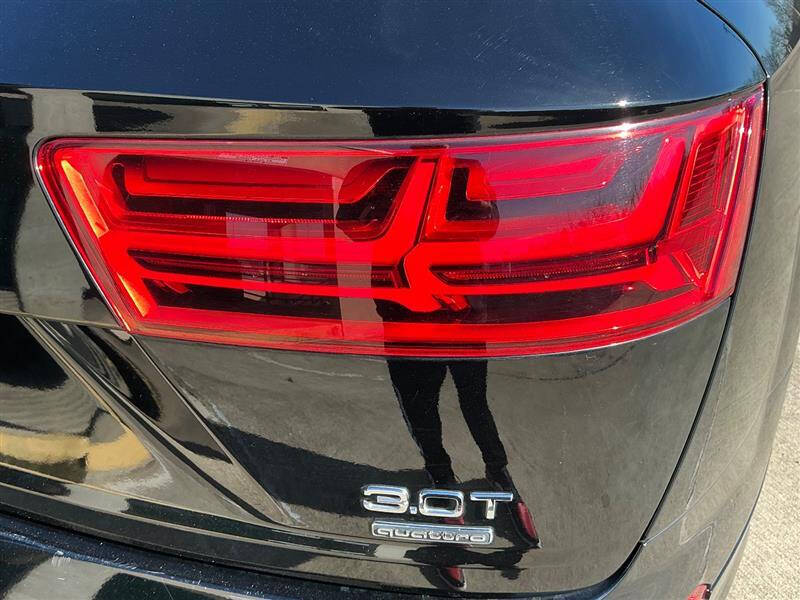 2017 Audi Q7 3.0T quattro Premium