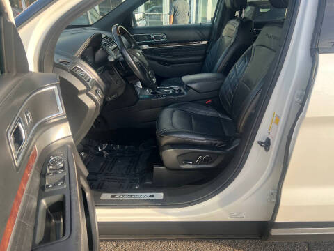2016 Ford Explorer Platinum
