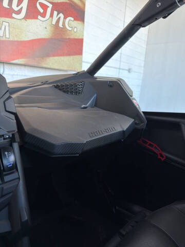 2023 Can-Am Maverick