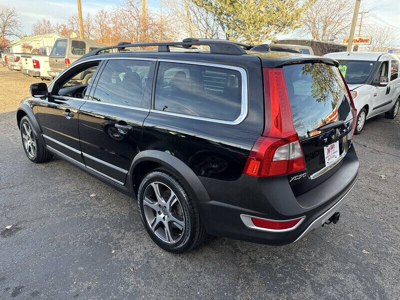 2013 Volvo XC70 T6 Premier Plus