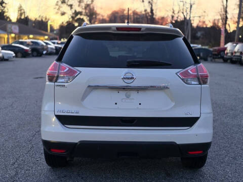 2015 Nissan Rogue SV