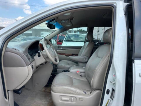 2005 Toyota Sienna