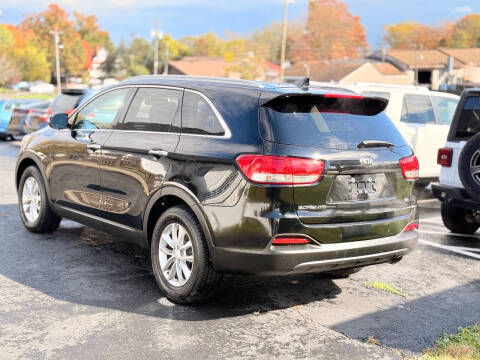 2017 Kia Sorento LX