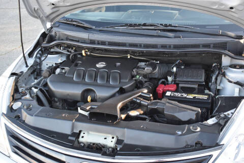 2011 Nissan Versa 1.8 S