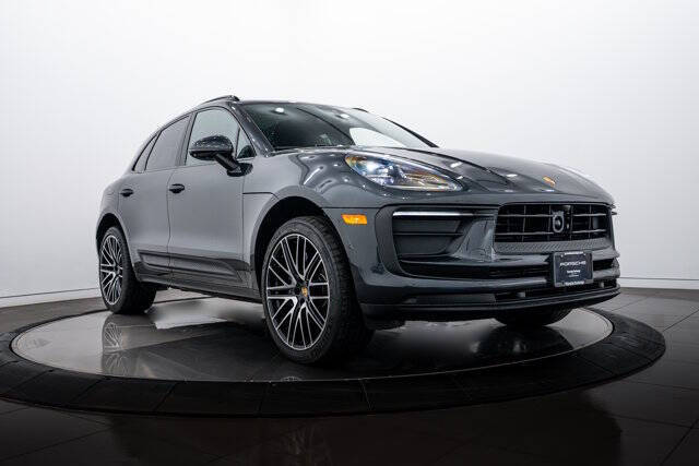 2026 Porsche Macan