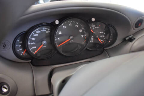 2000 Porsche 911 Carrera