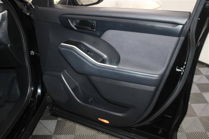 2021 Toyota Highlander L