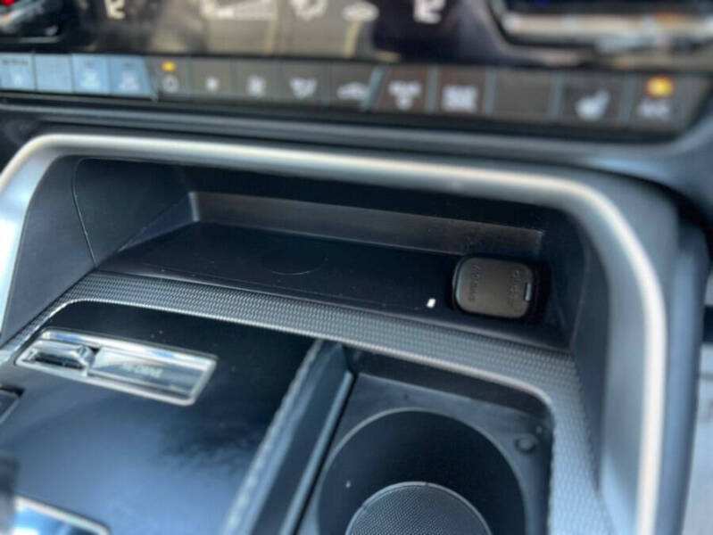 2024 Mazda CX-90 Plug-in Hybrid Premium