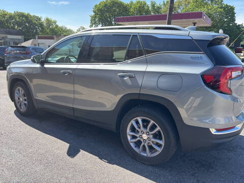 2023 GMC Terrain SLT