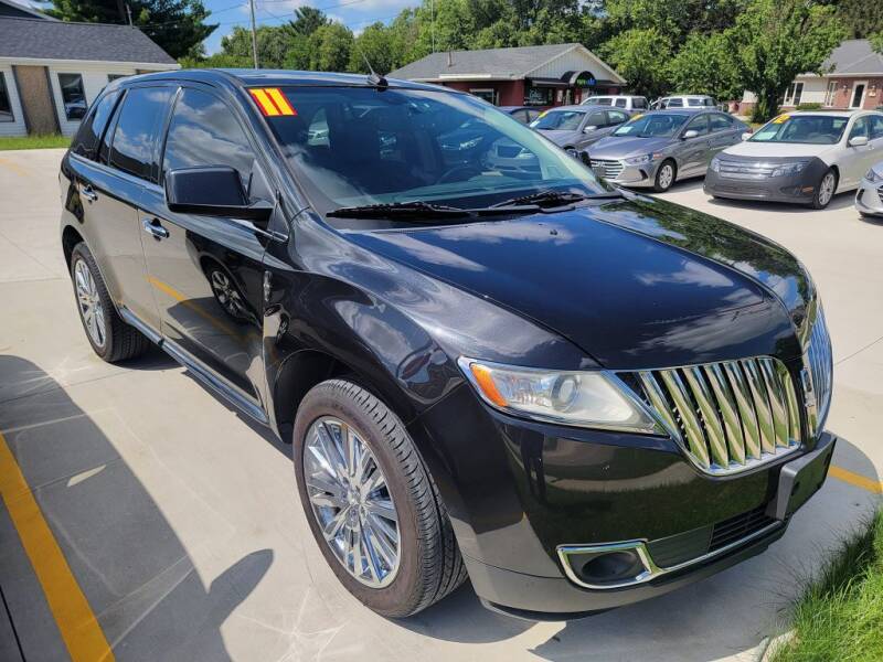 2011 Lincoln MKX for sale at Bowar & Son Auto LLC in Janesville WI