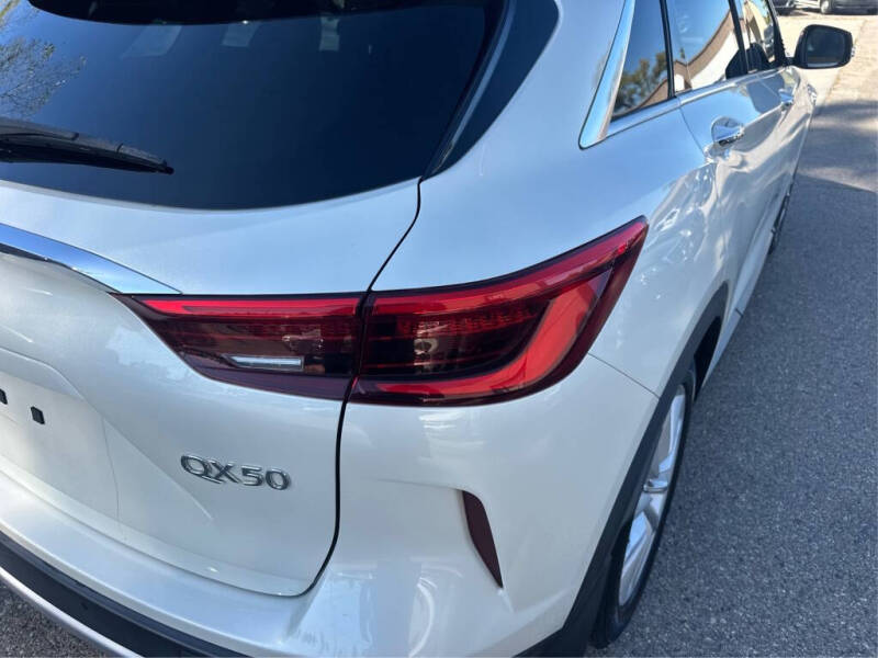 2019 Infiniti QX50 Essential