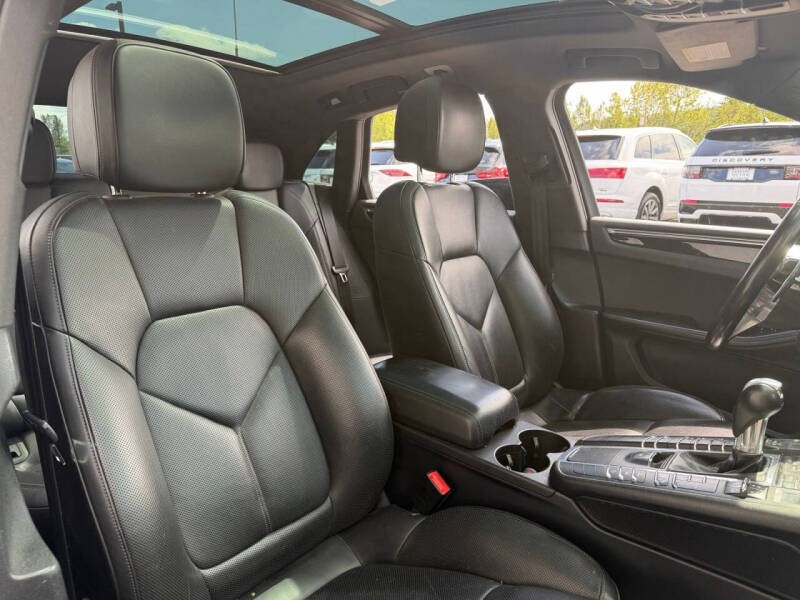 2018 Porsche Macan