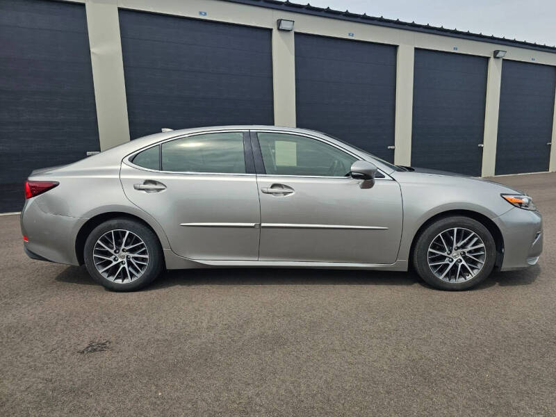 2016 Lexus ES 350