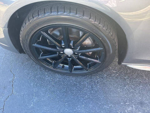 2016 Audi A4 2.0T quattro Premium