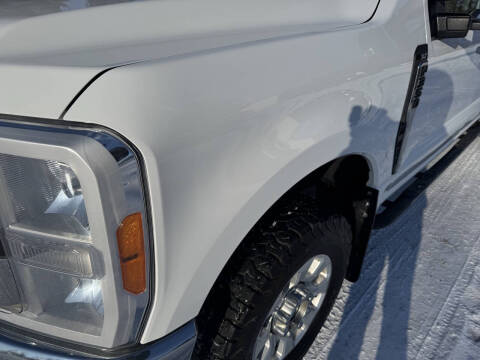 2023 Ford F-350 Super Duty XLT