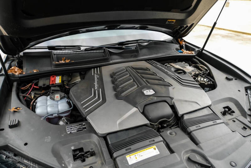 2020 Lamborghini Urus