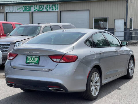 2015 Chrysler 200 S