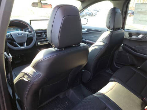 2026 Ford Escape Hybrid ST-Line Select