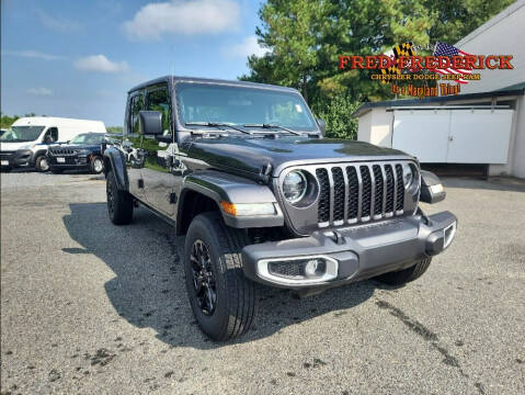 2023 Jeep Gladiator for sale at FRED FREDERICK CHRYSLER, DODGE, JEEP, RAM, EASTON in Easton MD