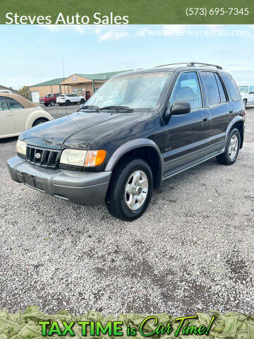 2002 Kia Sportage for sale at Steves Auto Sales in Steele MO