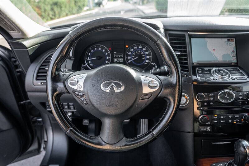 2012 Infiniti FX35