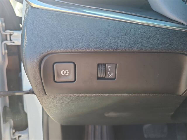 2022 Buick Enclave Essence