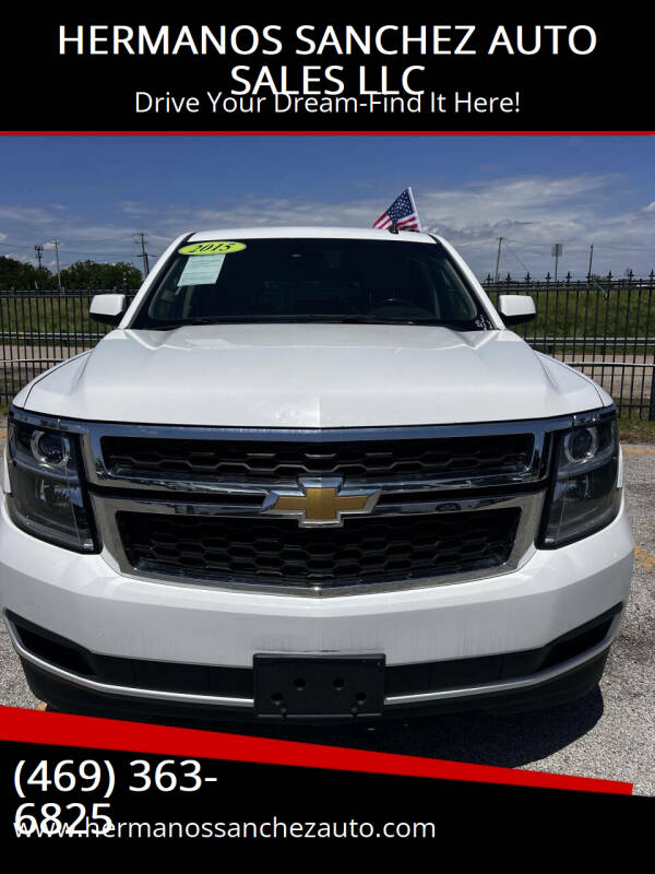 2015 Chevrolet Suburban LT's photo