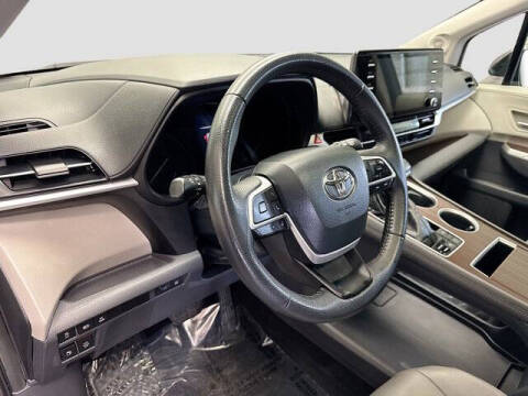 2023 Toyota Sienna XLE 7-Passenger